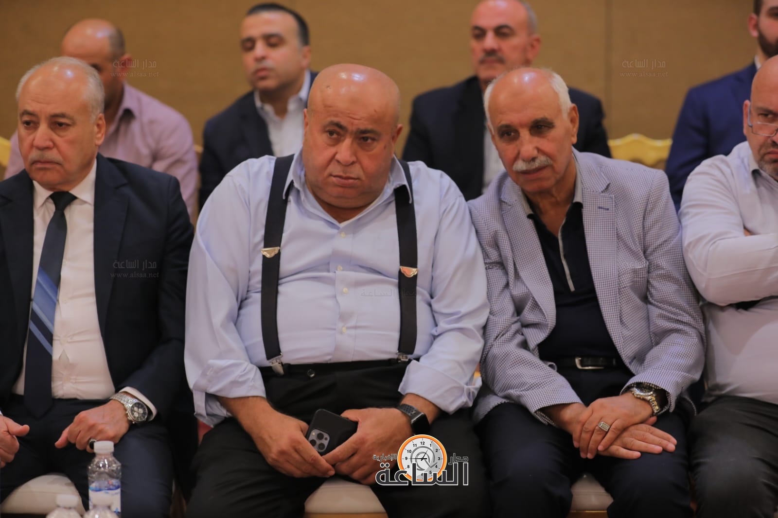 Madar Al-Saa Images 0.5713832863833979