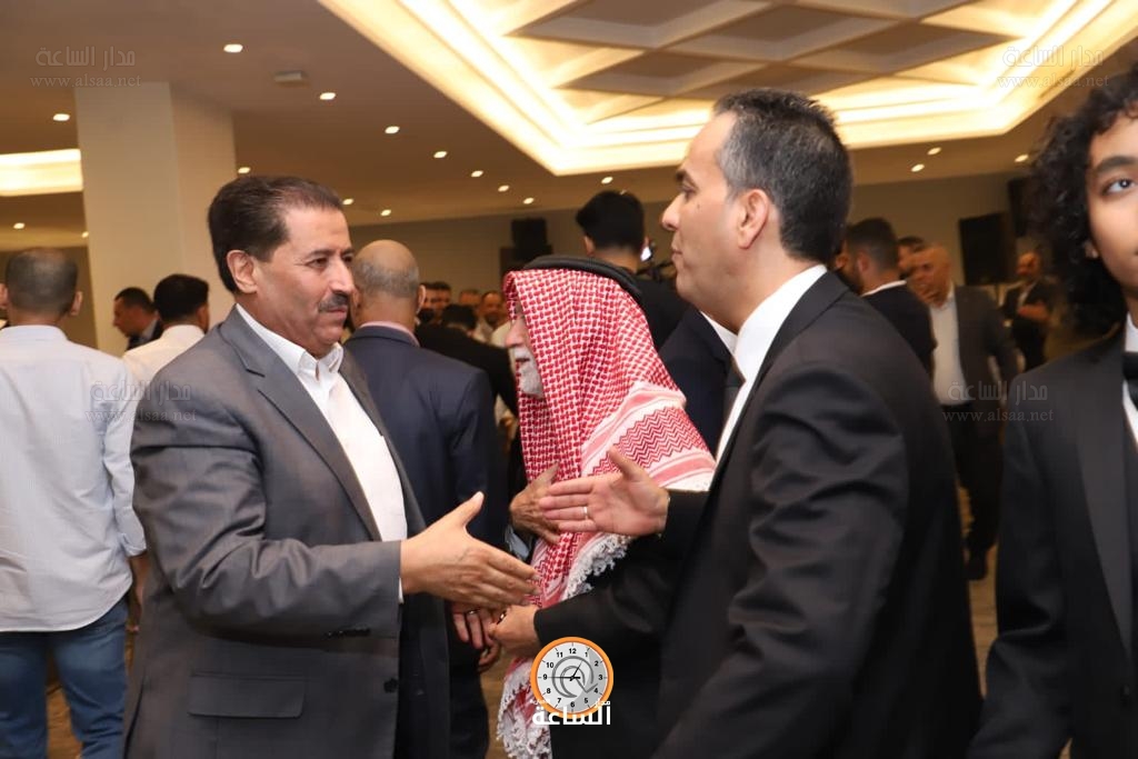 Madar Al-Saa Images 0.7160591331212484