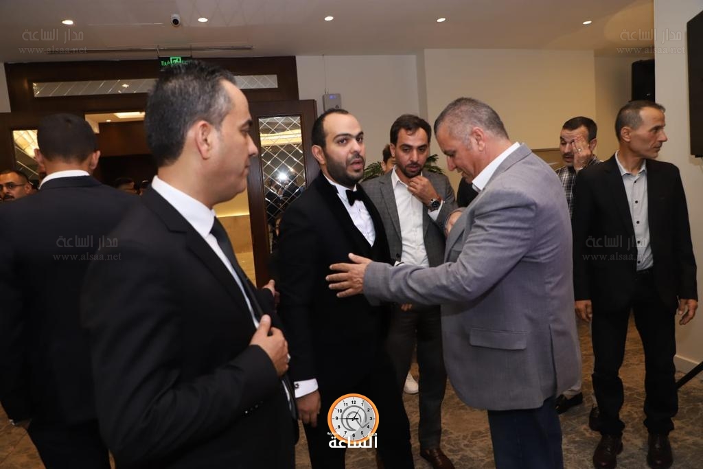 Madar Al-Saa Images 0.9187627856663992