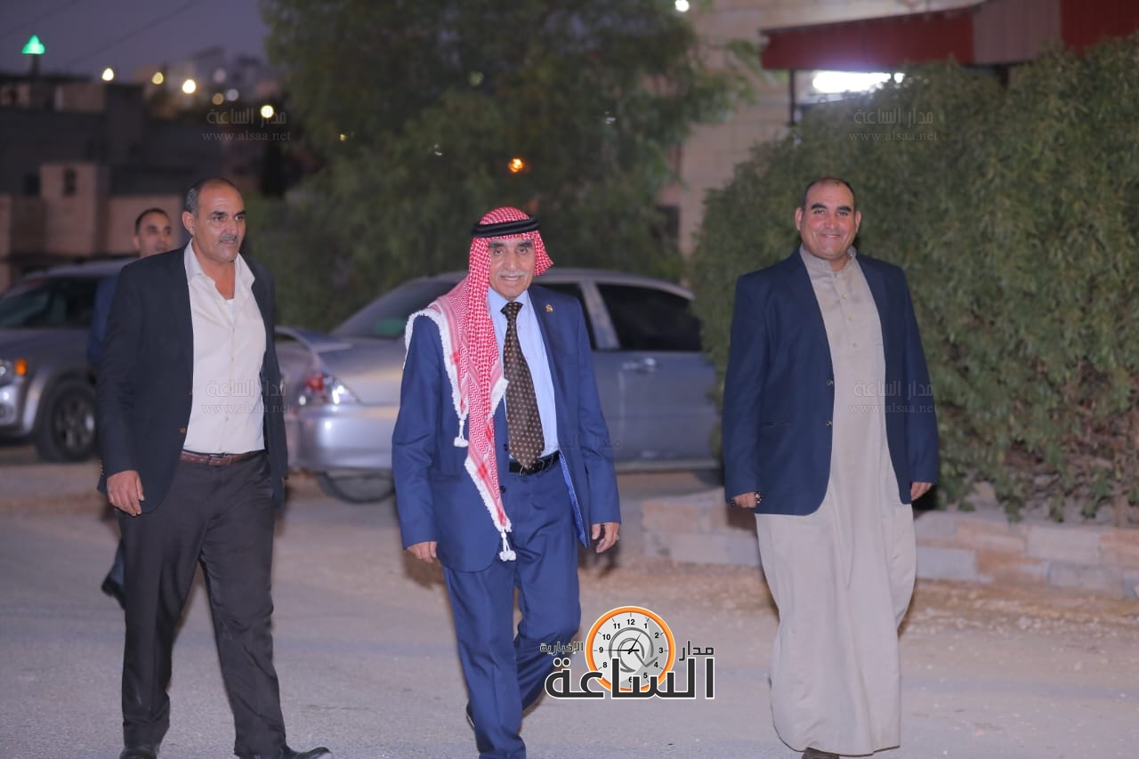 Madar Al-Saa Images 0.6153863815541095