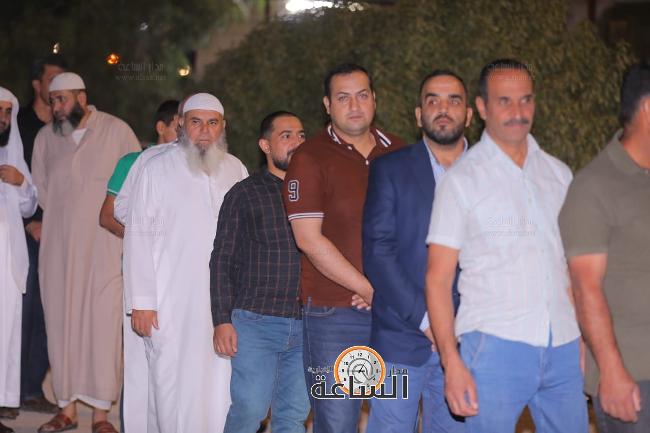 Madar Al-Saa Images 0.3793887779720092