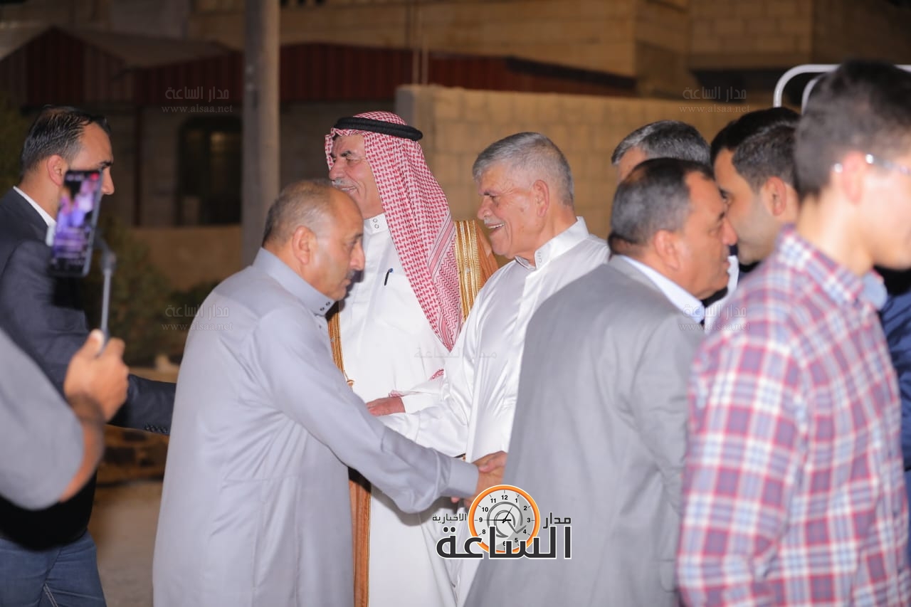 Madar Al-Saa Images 0.9600385256138725