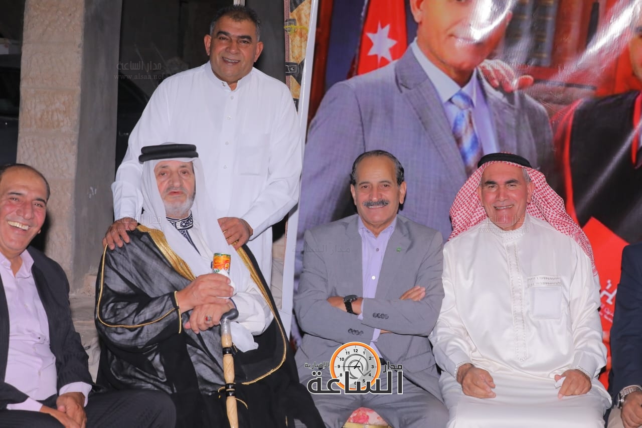 Madar Al-Saa Images 0.42681476318288125