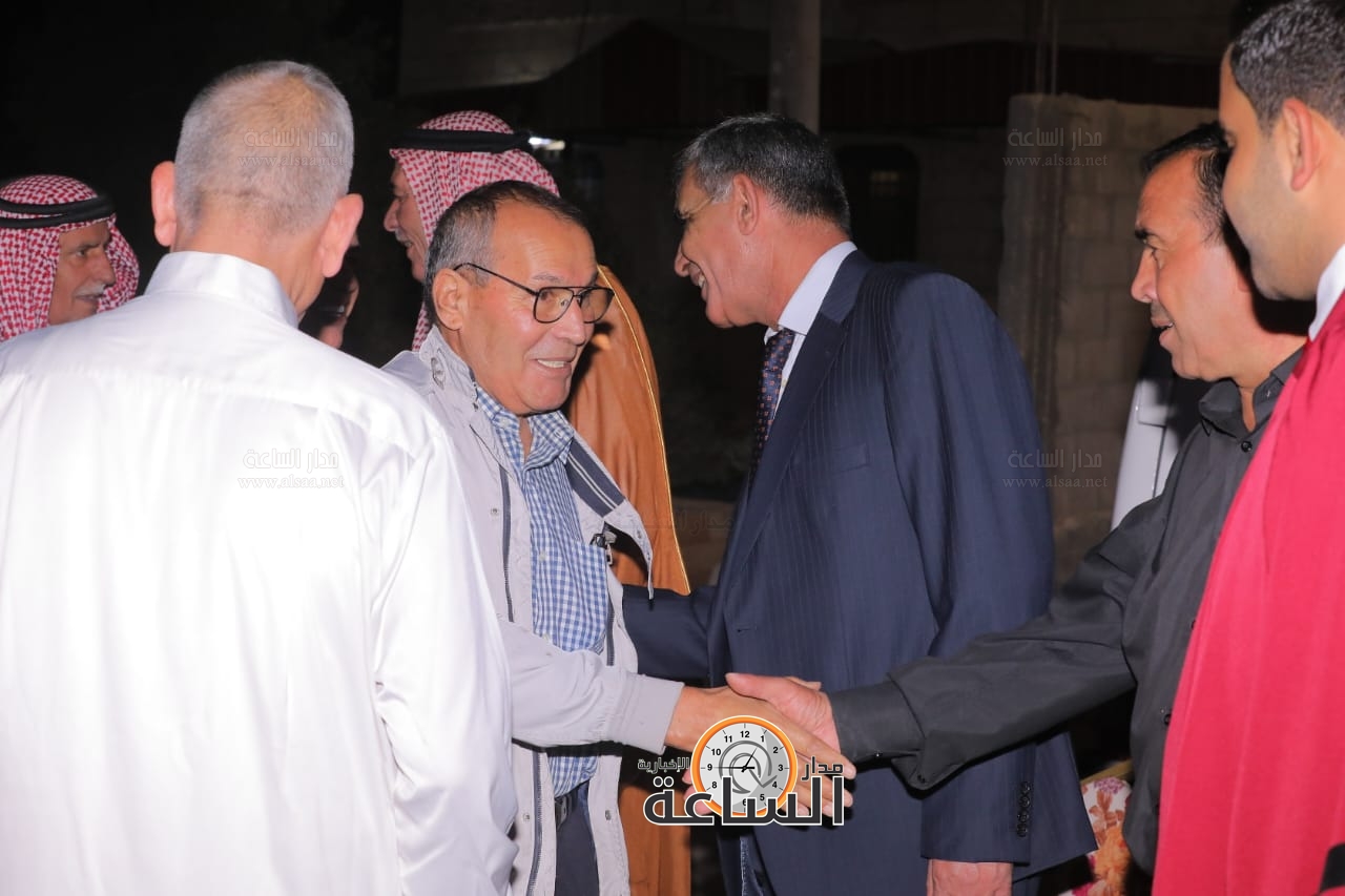 Madar Al-Saa Images 0.5762313272125397