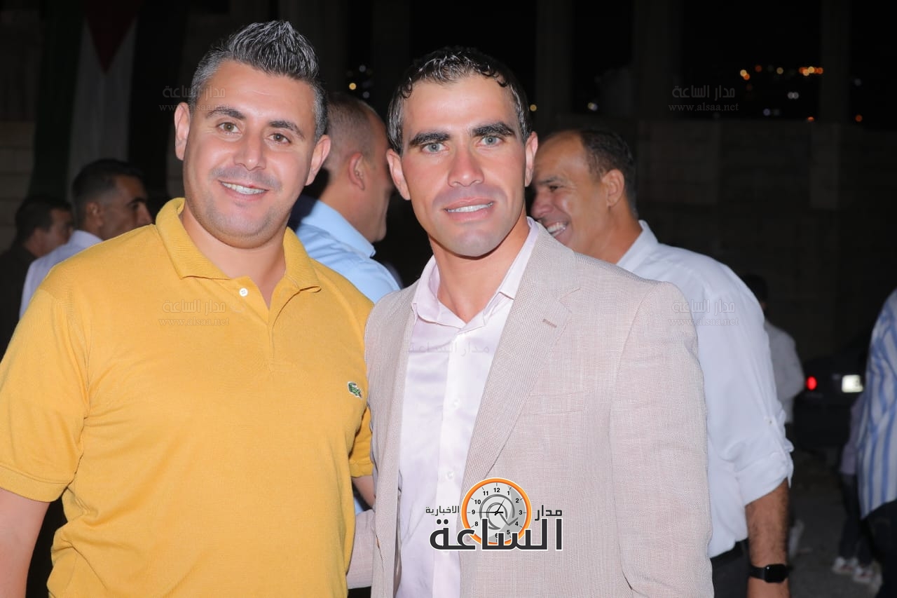 Madar Al-Saa Images 0.39448411535702443