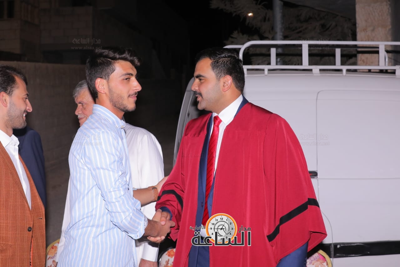 Madar Al-Saa Images 0.8295136567390662