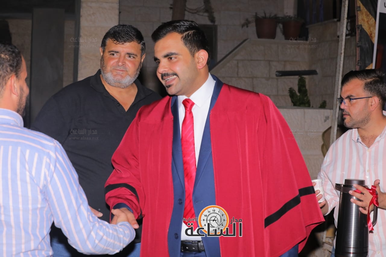 Madar Al-Saa Images 0.17241230942500796