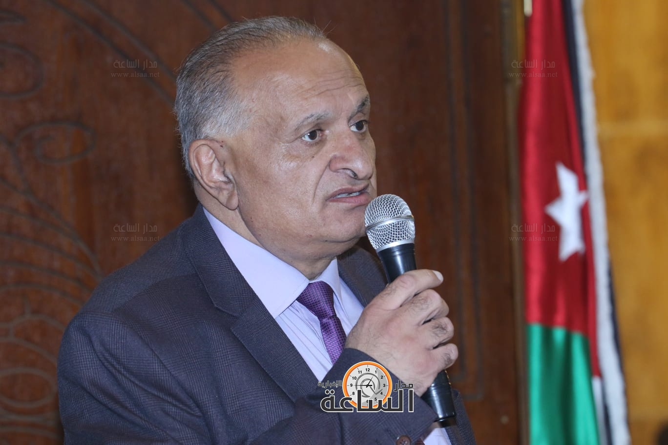 Madar Al-Saa Images 0.4408461082182471