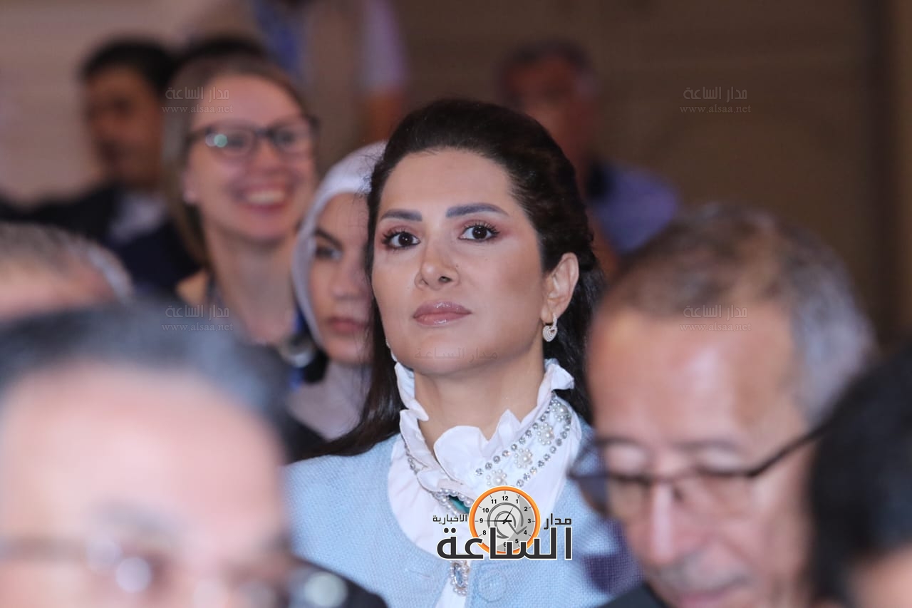 Madar Al-Saa Images 0.26553098925936025