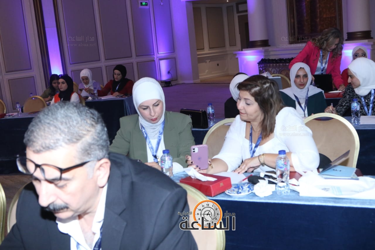 Madar Al-Saa Images 0.41390322697502