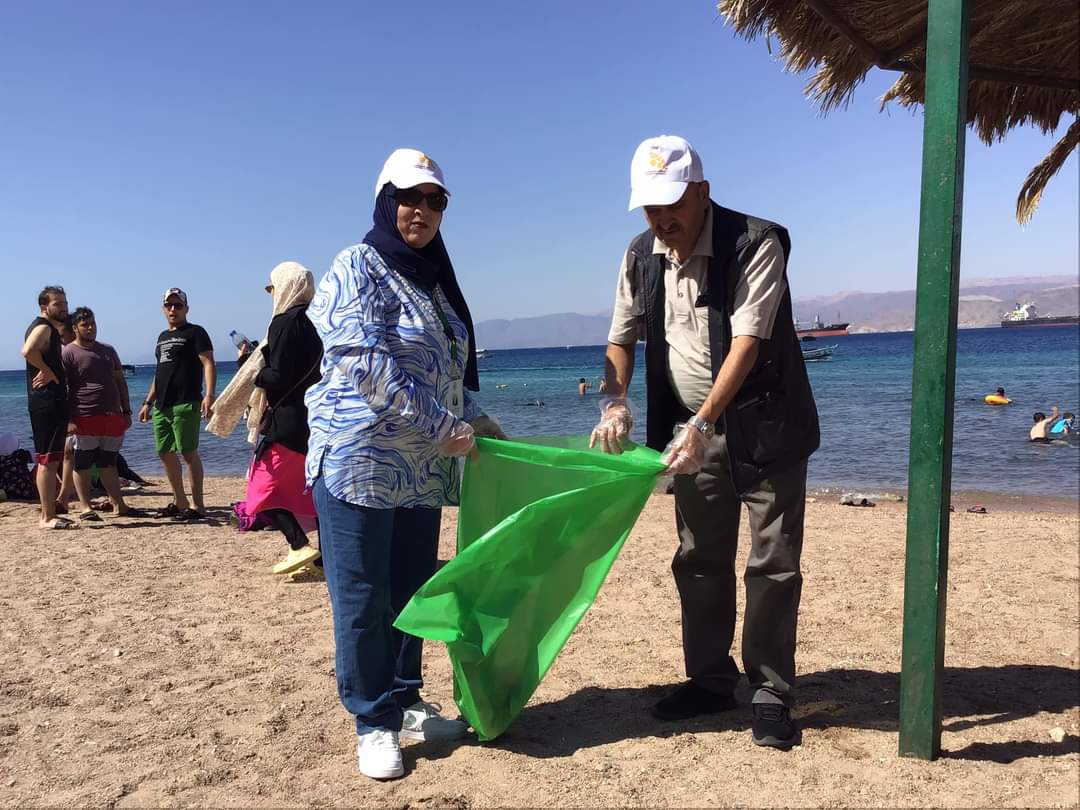 Madar Al-Saa Images 0.35273536180777