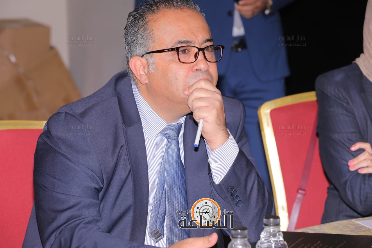 Madar Al-Saa Images 0.19952238232907815