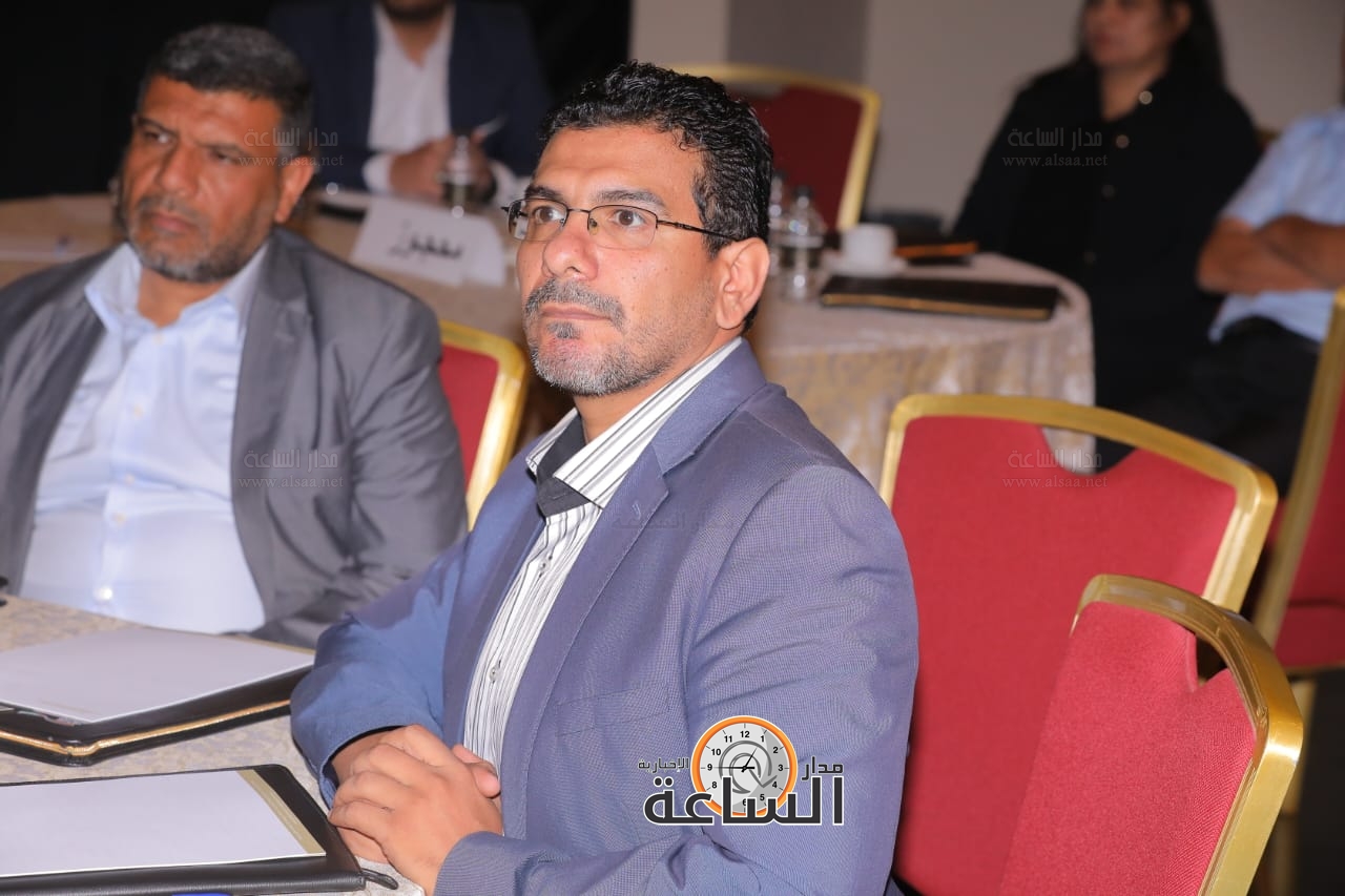 Madar Al-Saa Images 0.1515243230355341