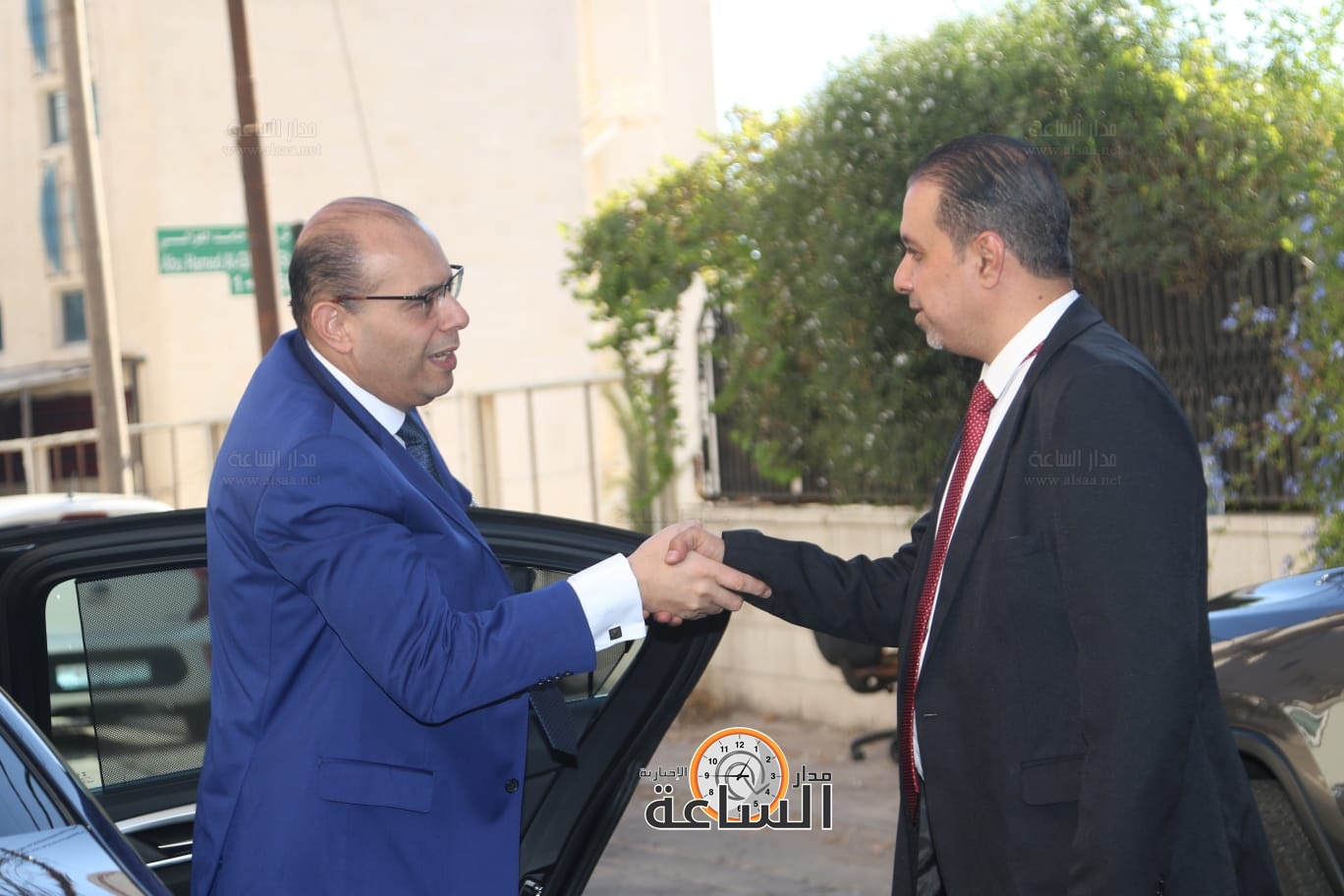 Madar Al-Saa Images 0.2569469076370189