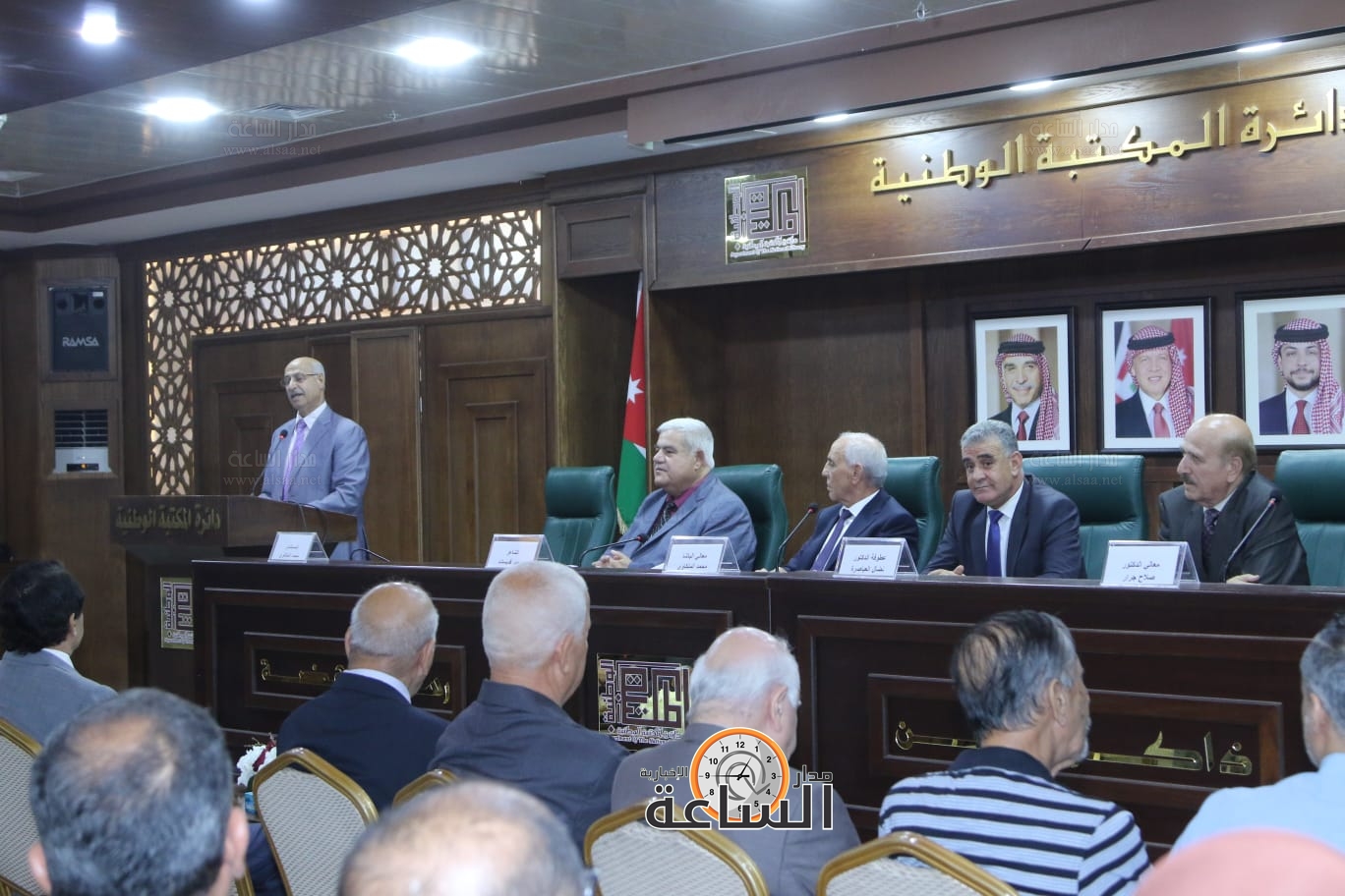 Madar Al-Saa Images 0.835360571101424