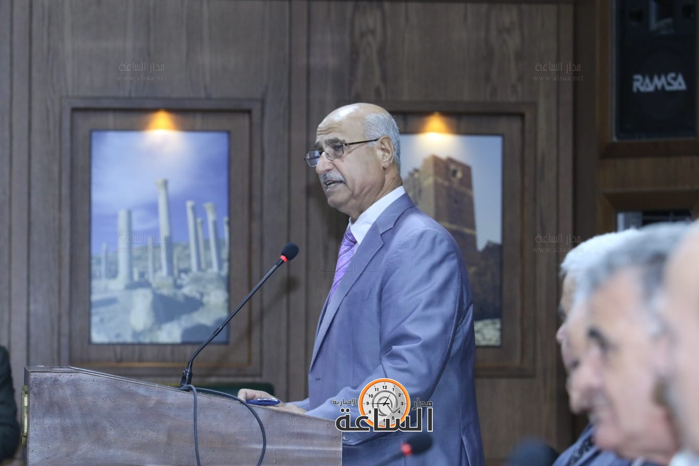 Madar Al-Saa Images 0.9854630109359981