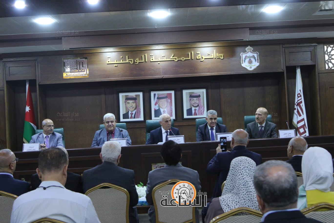 Madar Al-Saa Images 0.194794687225037