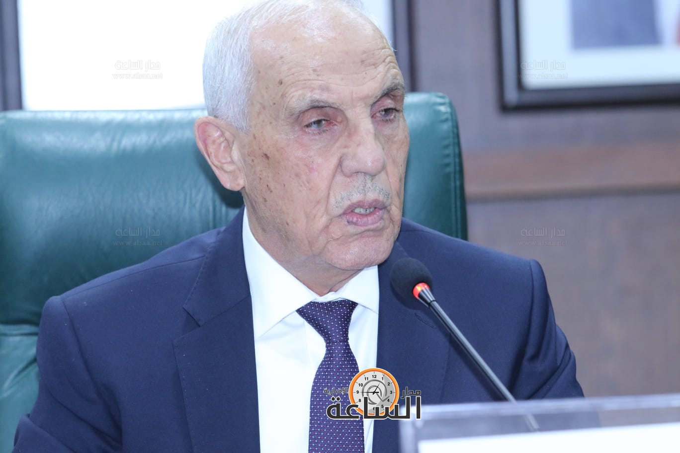 Madar Al-Saa Images 0.11563061529736385