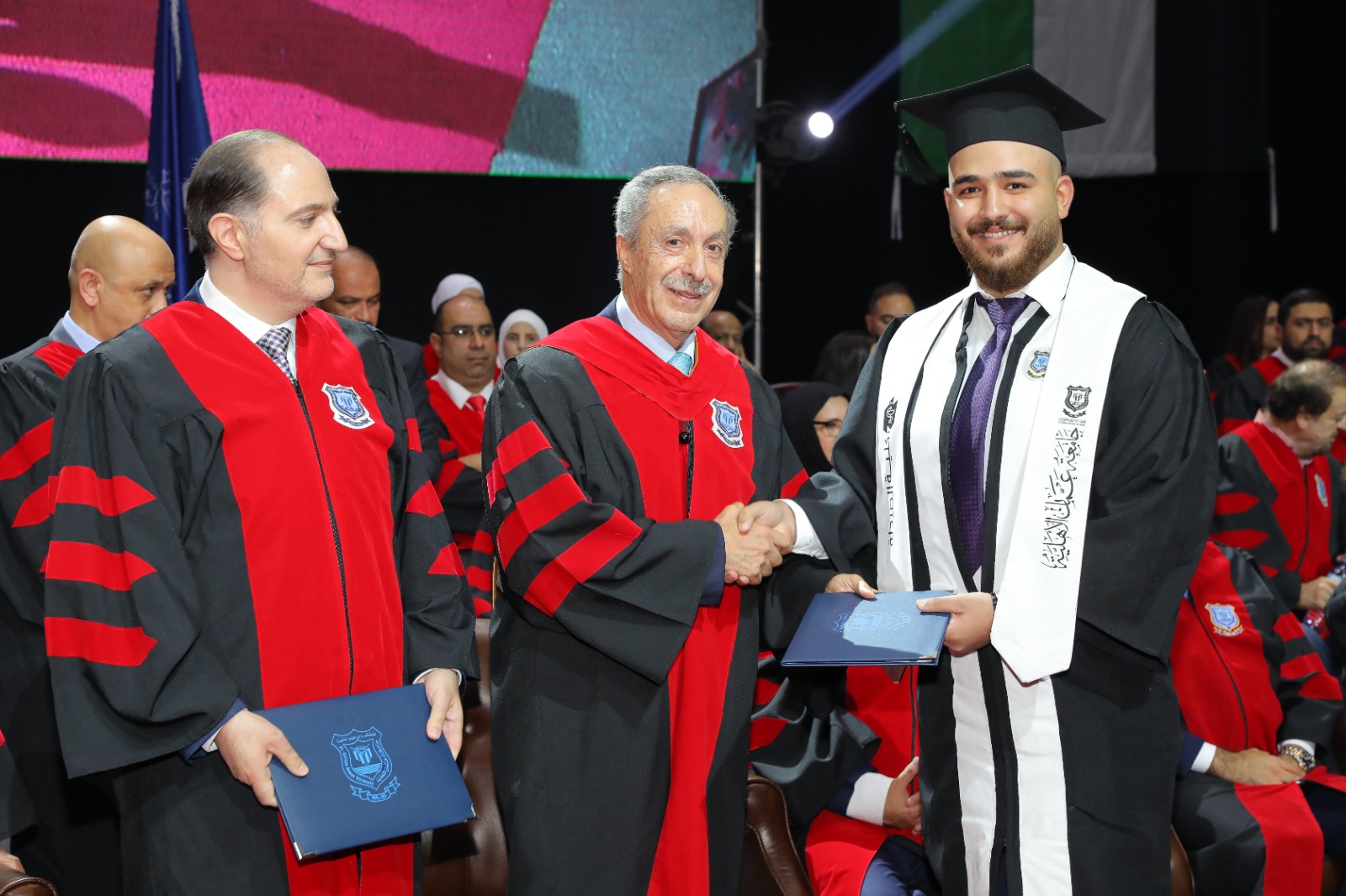 Madar Al-Saa Images 0.04878775857446249