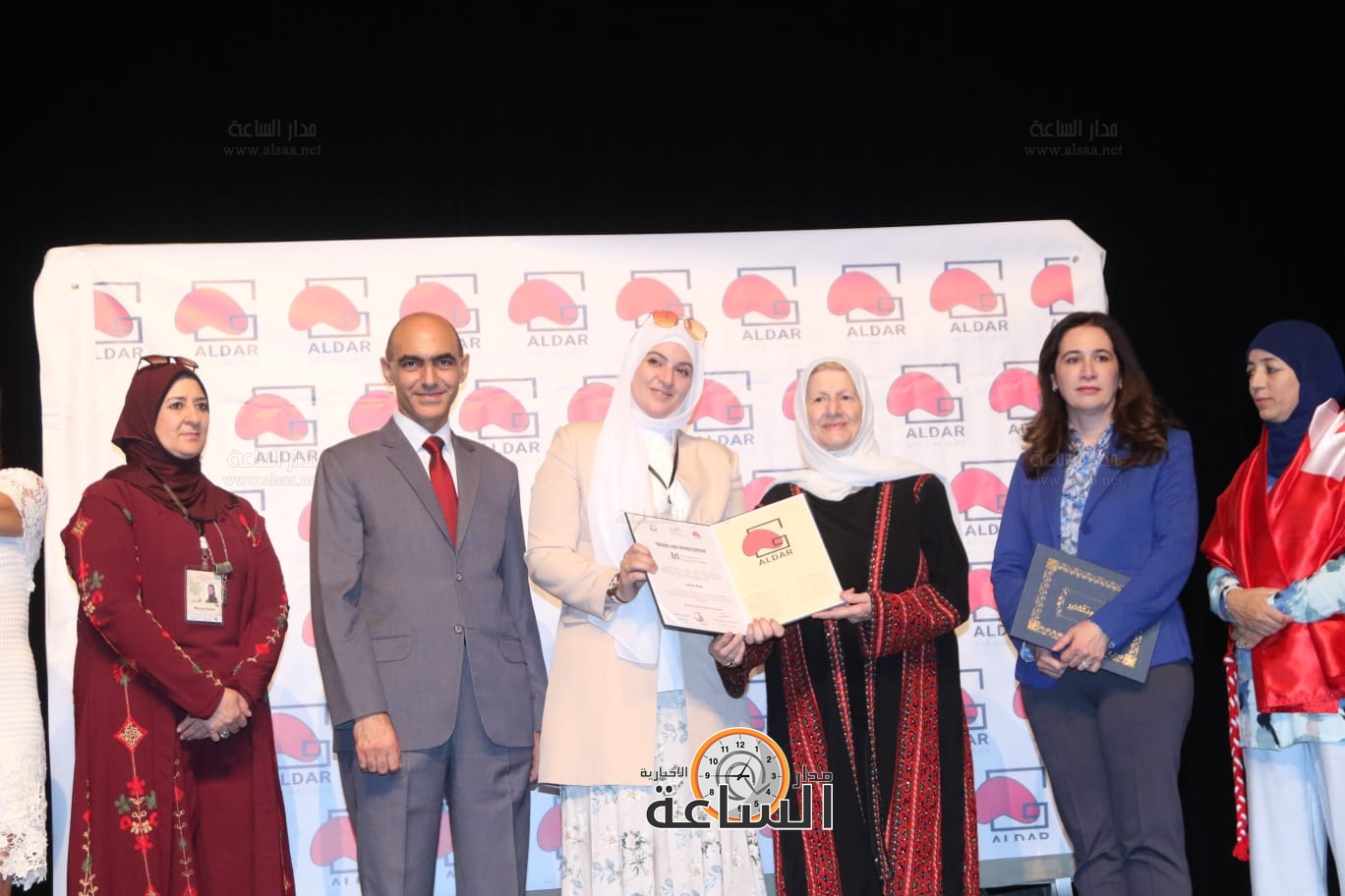 Madar Al-Saa Images 0.8633870377687876