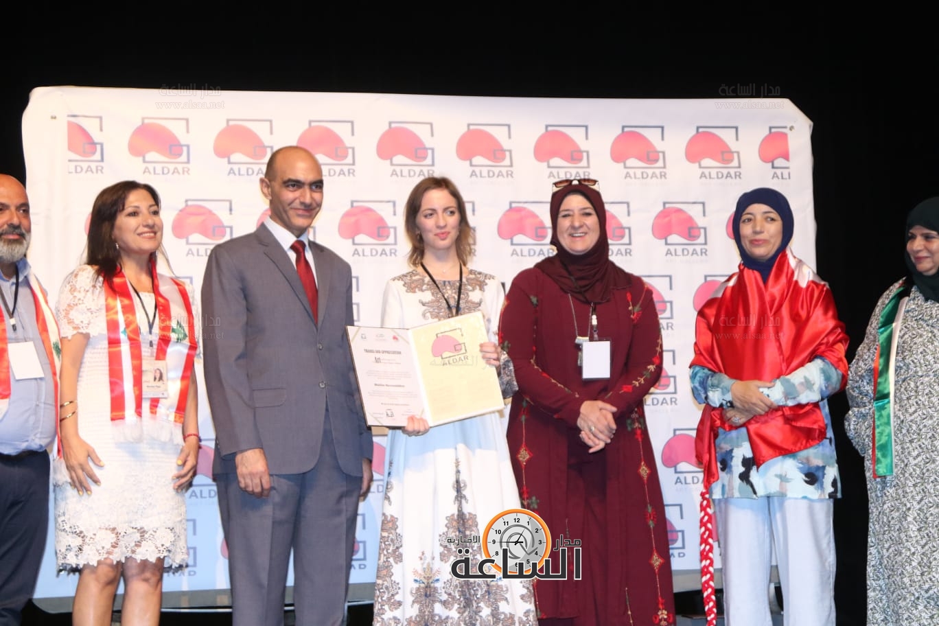 Madar Al-Saa Images 0.9709958088428023