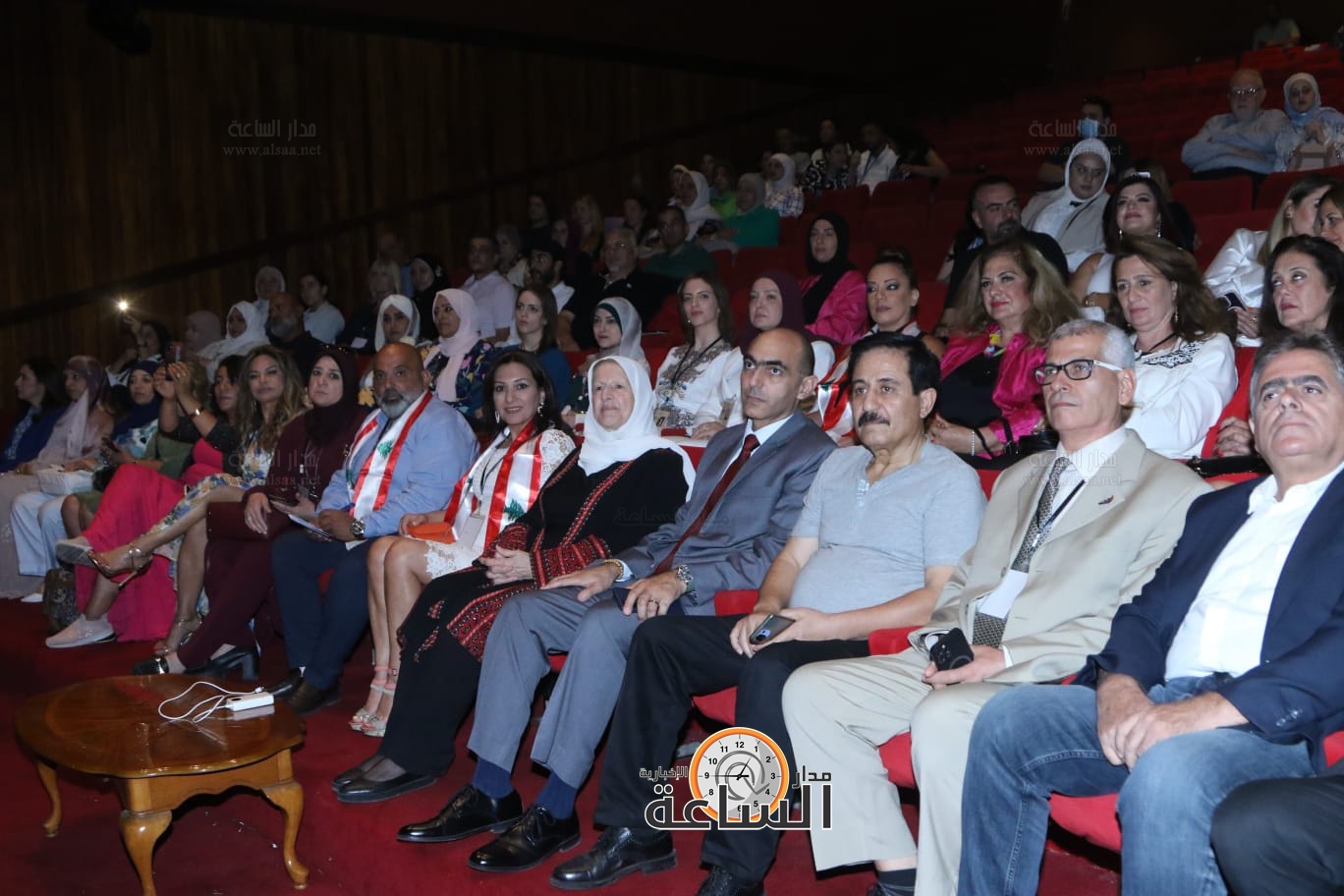 Madar Al-Saa Images 0.14259943643829298