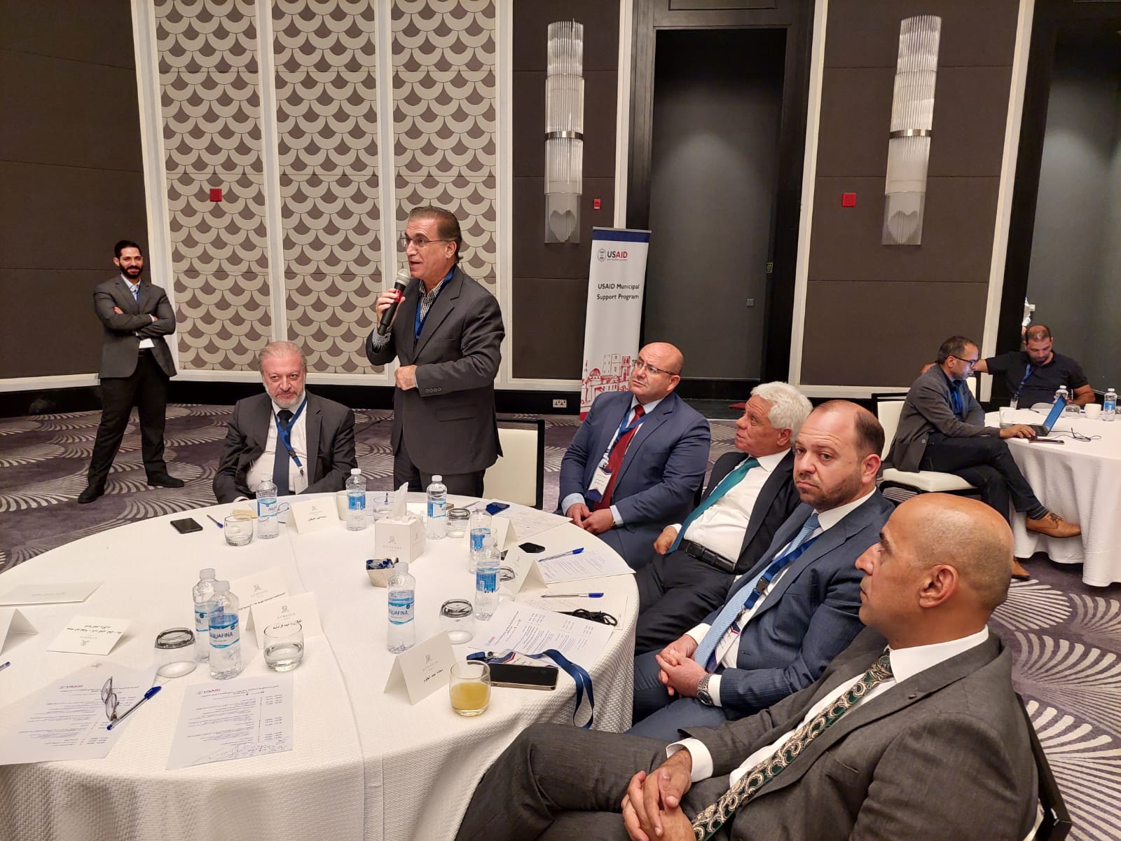 Madar Al-Saa Images 0.9180363539796597