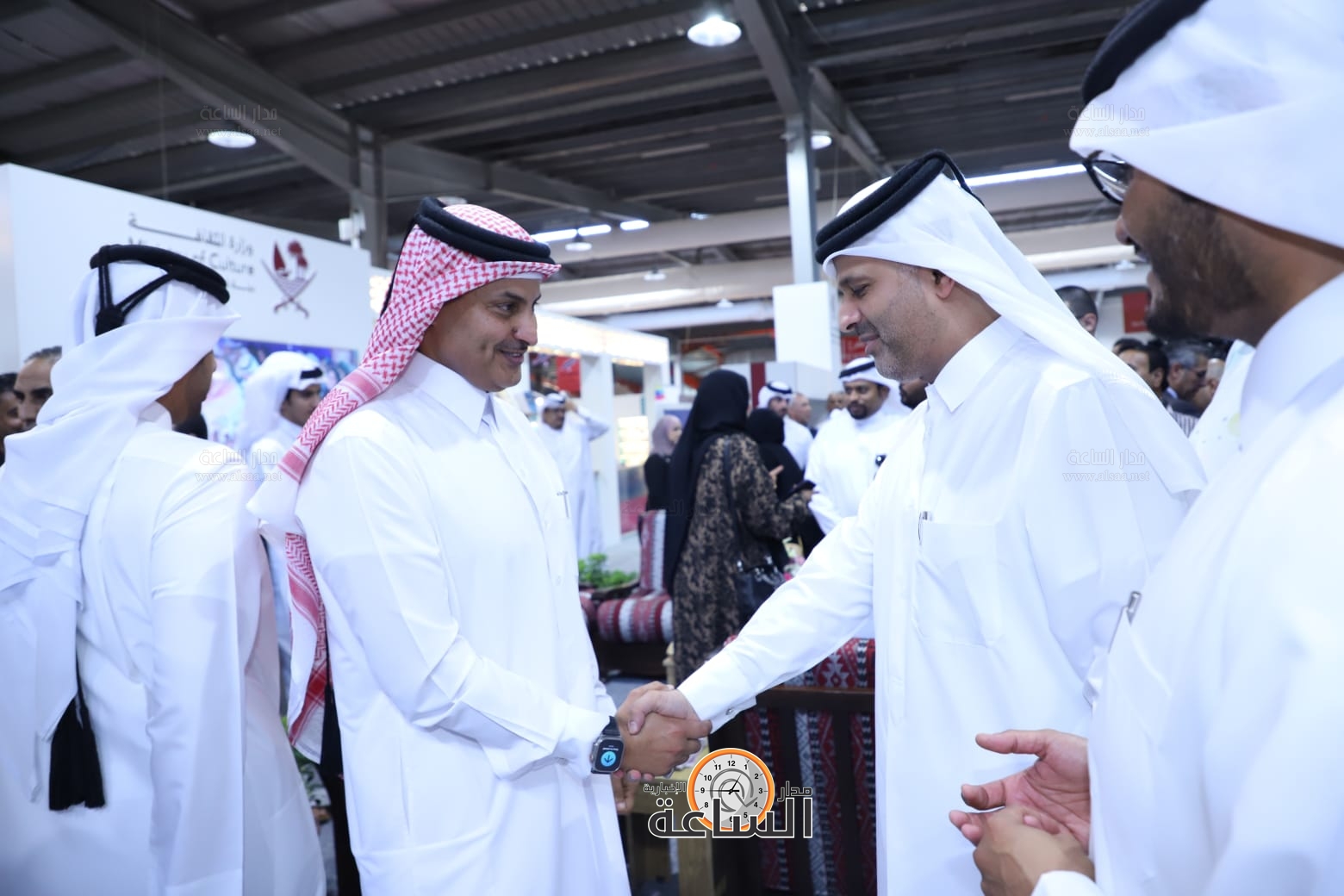 Madar Al-Saa Images 0.702653075913213