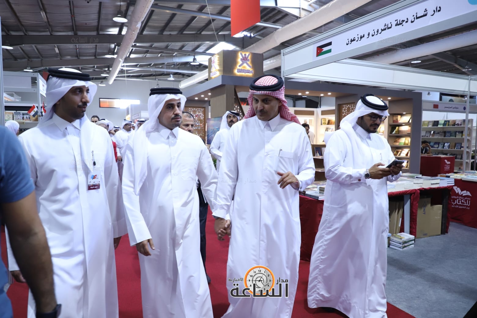 Madar Al-Saa Images 0.3720264254100193