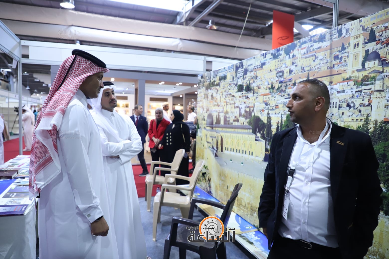 Madar Al-Saa Images 0.89595257433787