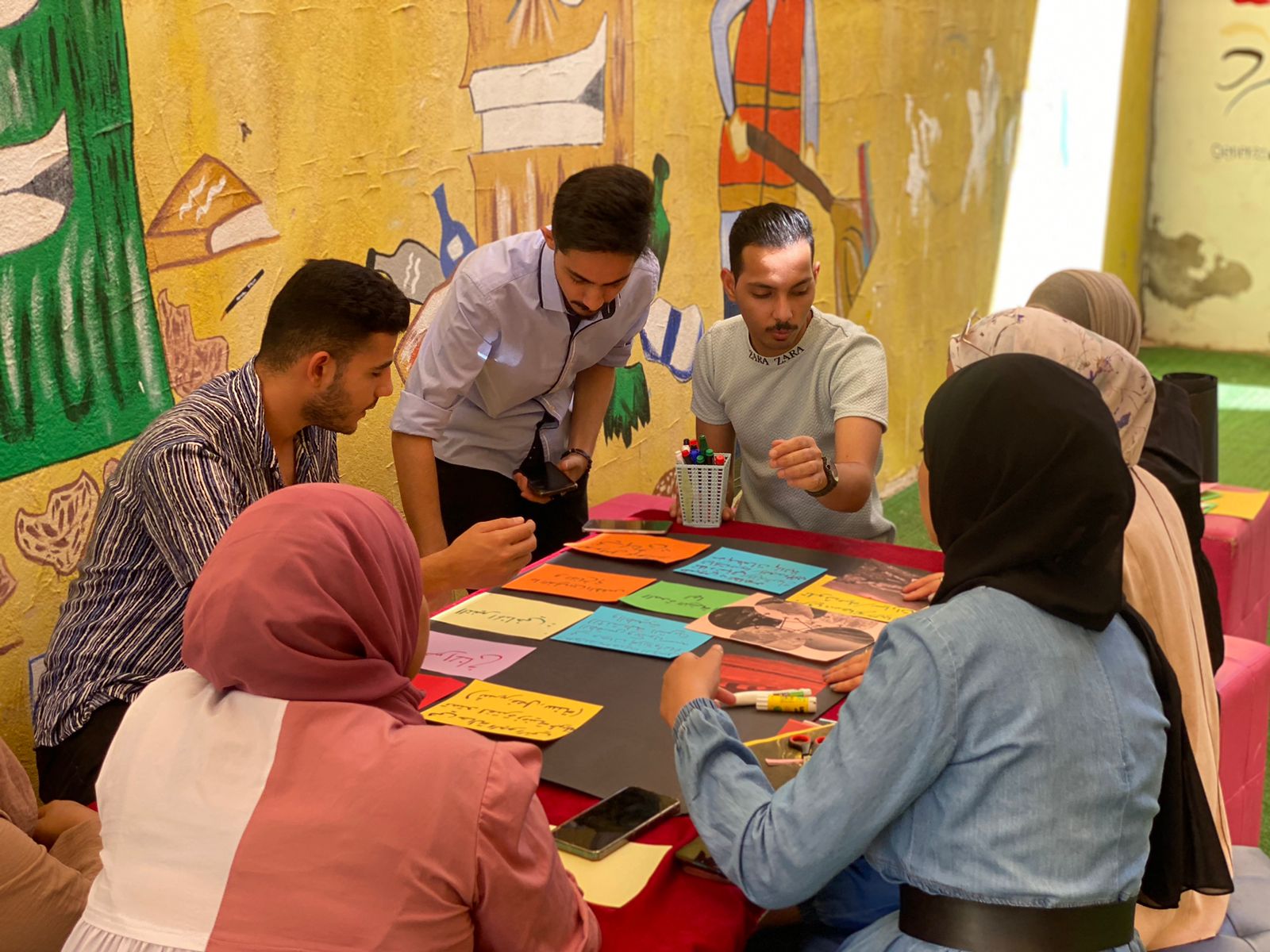 Madar Al-Saa Images 0.805126806079034