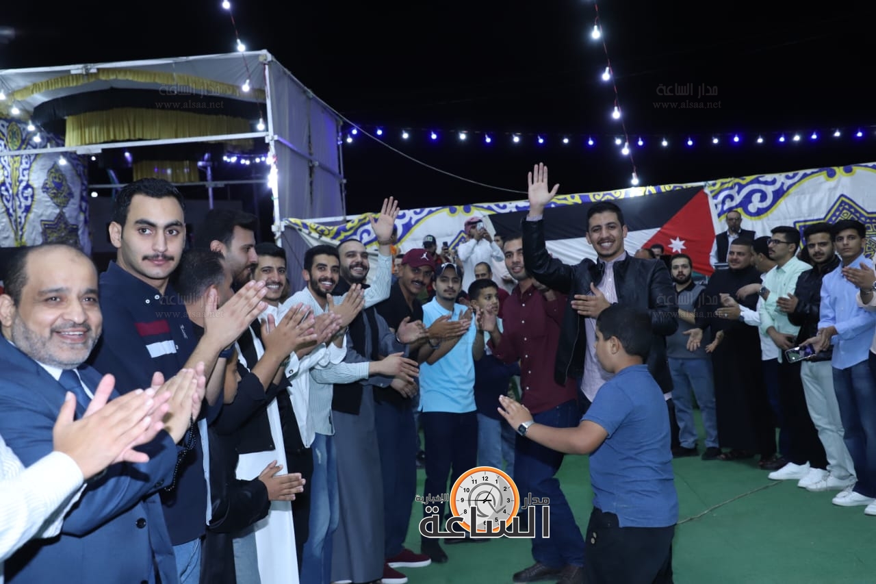 Madar Al-Saa Images 0.39929226582515964