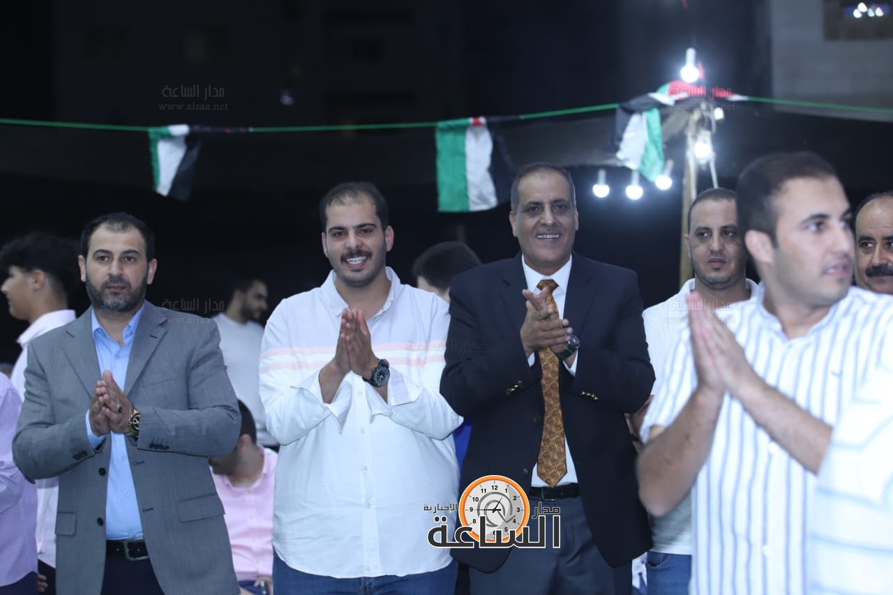 Madar Al-Saa Images 0.9336704775012095