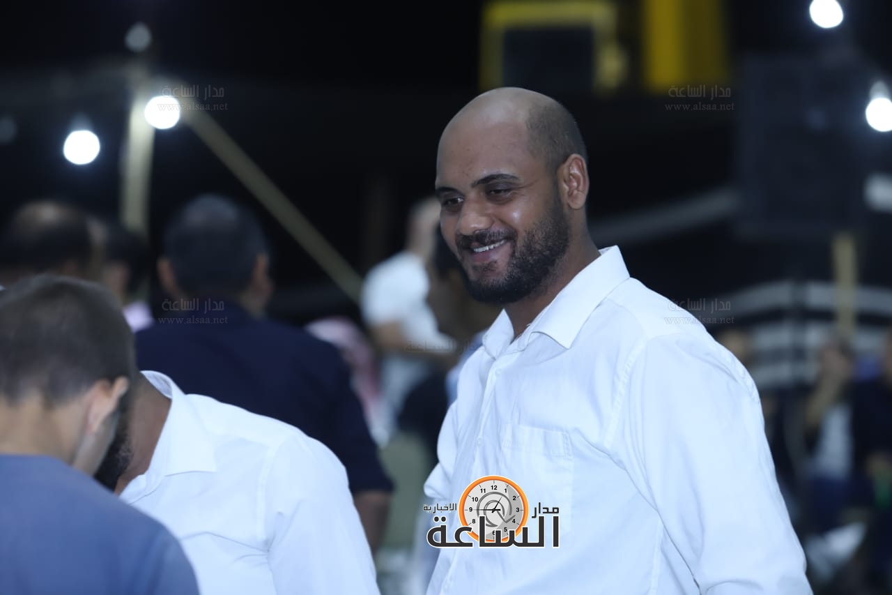 Madar Al-Saa Images 0.41661658274185553