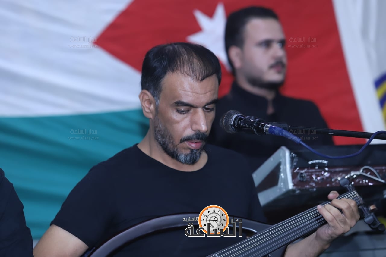 Madar Al-Saa Images 0.114059878588461