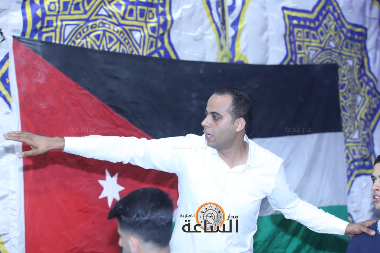 Madar Al-Saa Images 0.05289702348398051