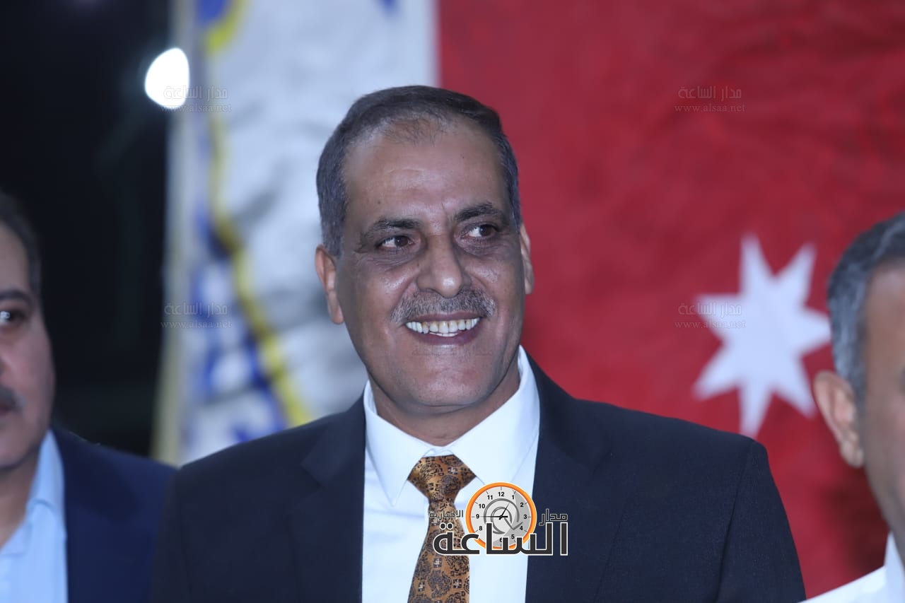 Madar Al-Saa Images 0.11879348763463615