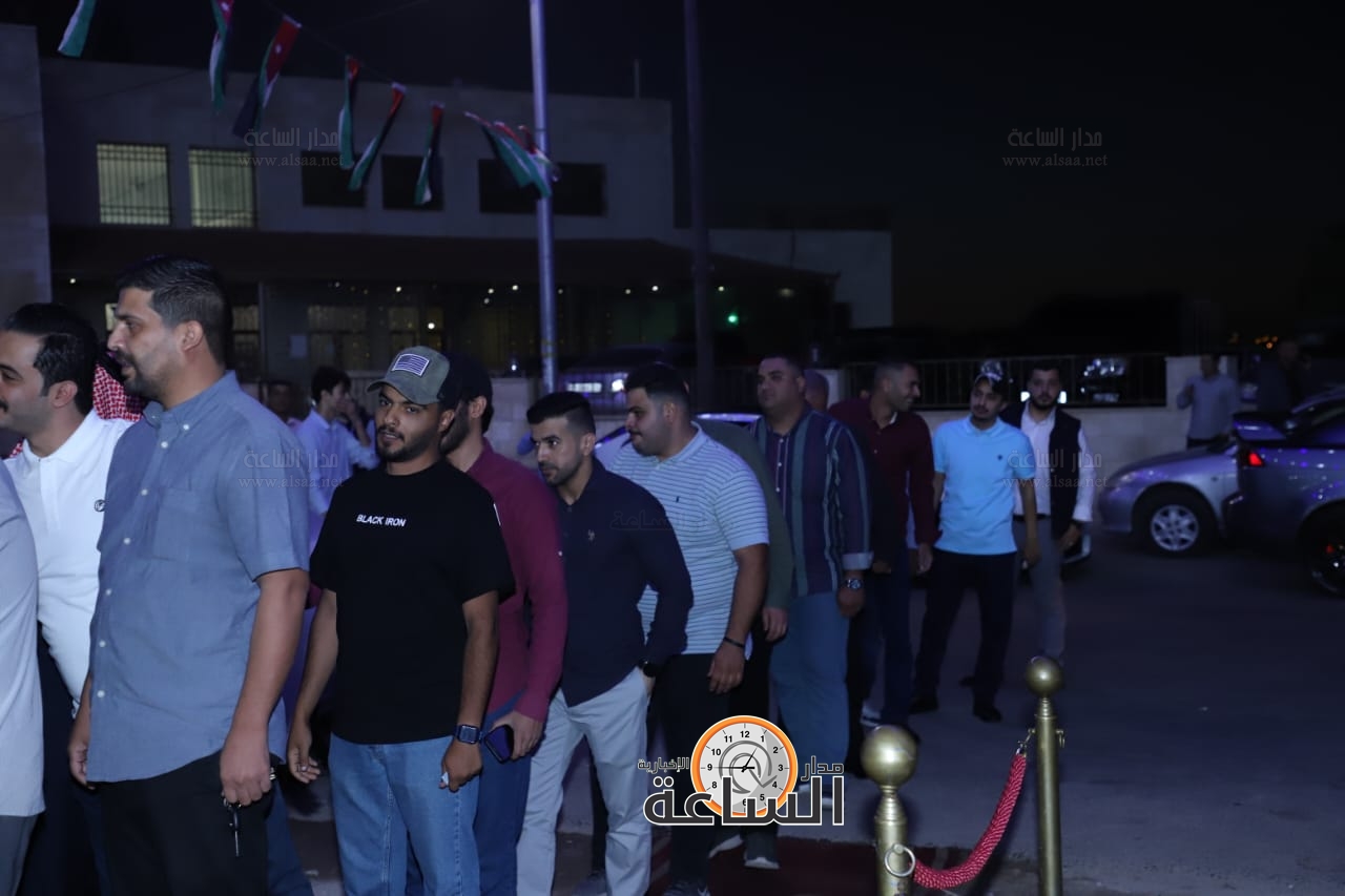 Madar Al-Saa Images 0.7441644101647074