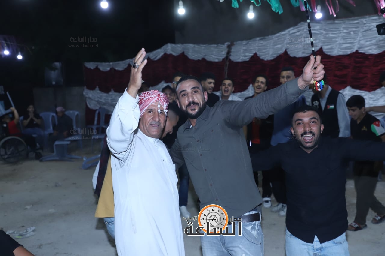 Madar Al-Saa Images 0.9754287170057756