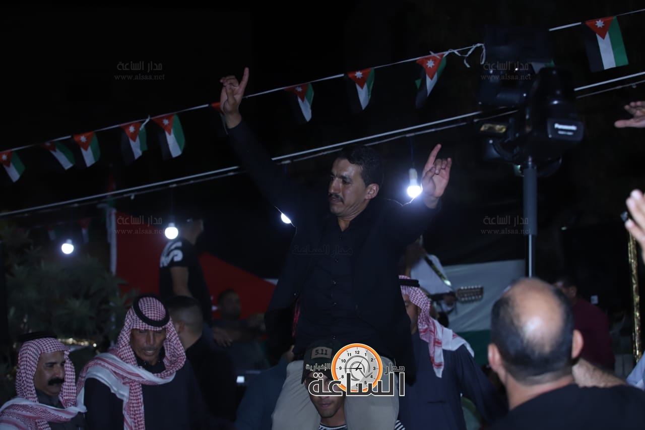 Madar Al-Saa Images 0.6979851710965301