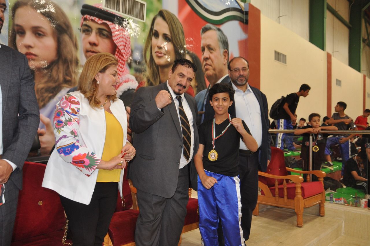 Madar Al-Saa Images 0.37168607493095474