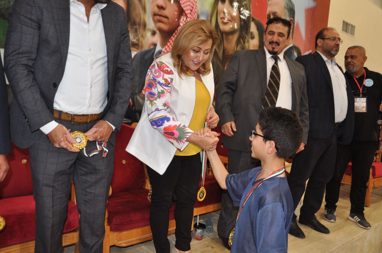 Madar Al-Saa Images 0.8953608670020814