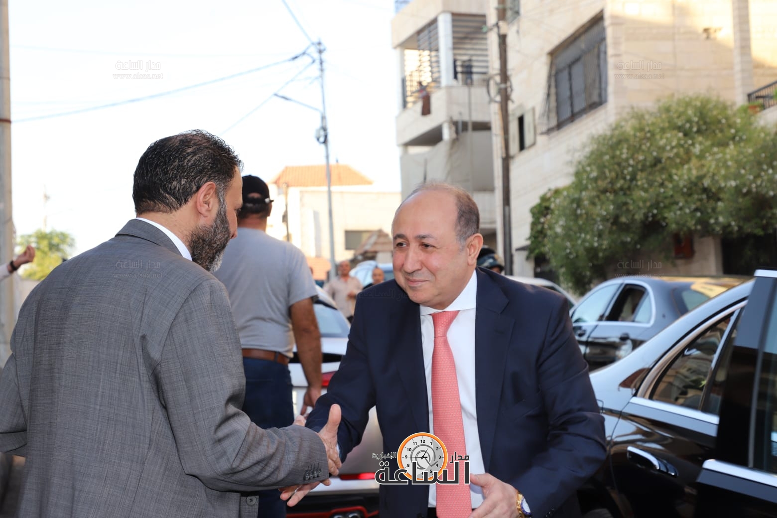 Madar Al-Saa Images 0.5373047386339733