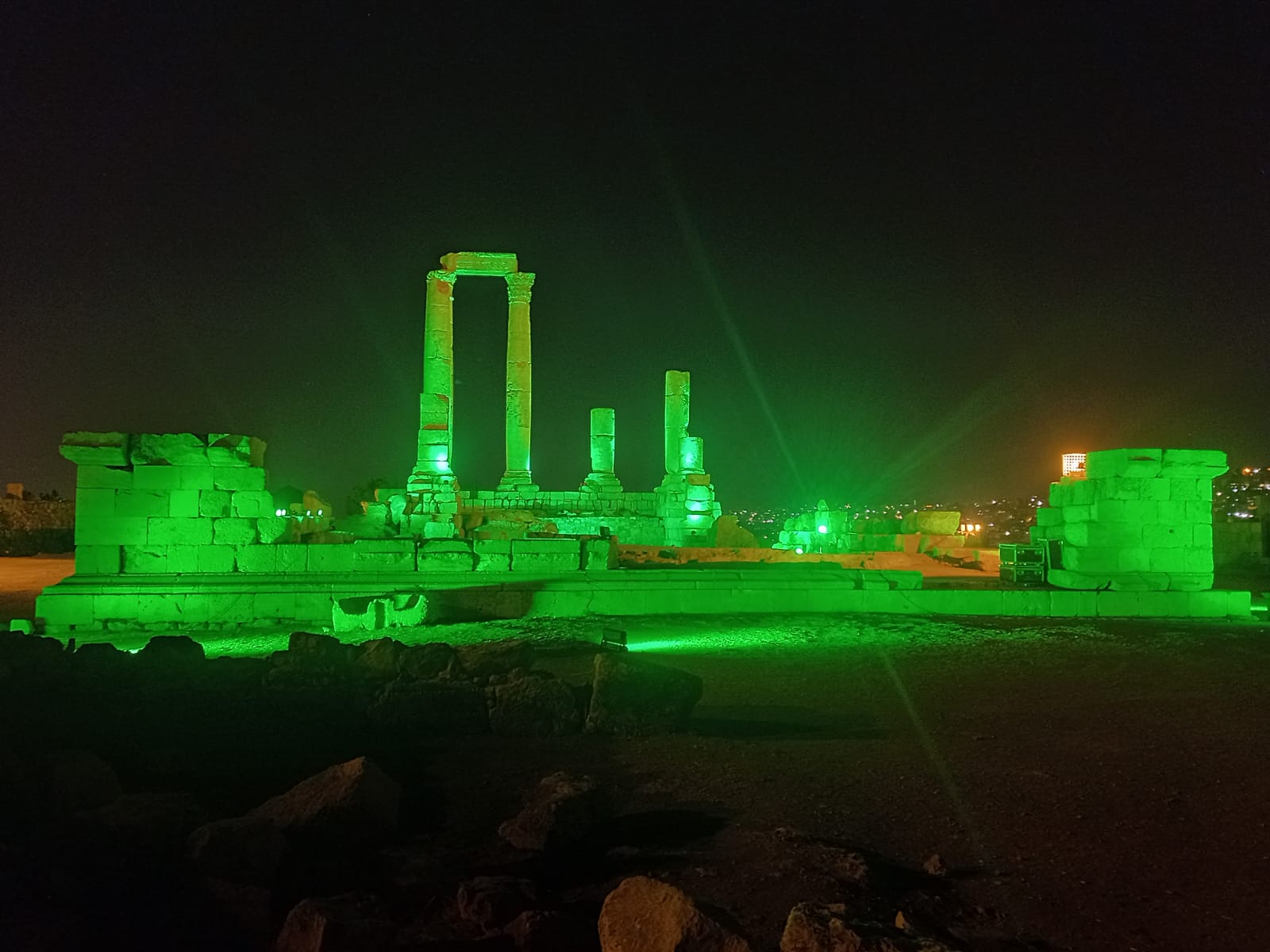 Madar Al-Saa Images 0.4880165105257208