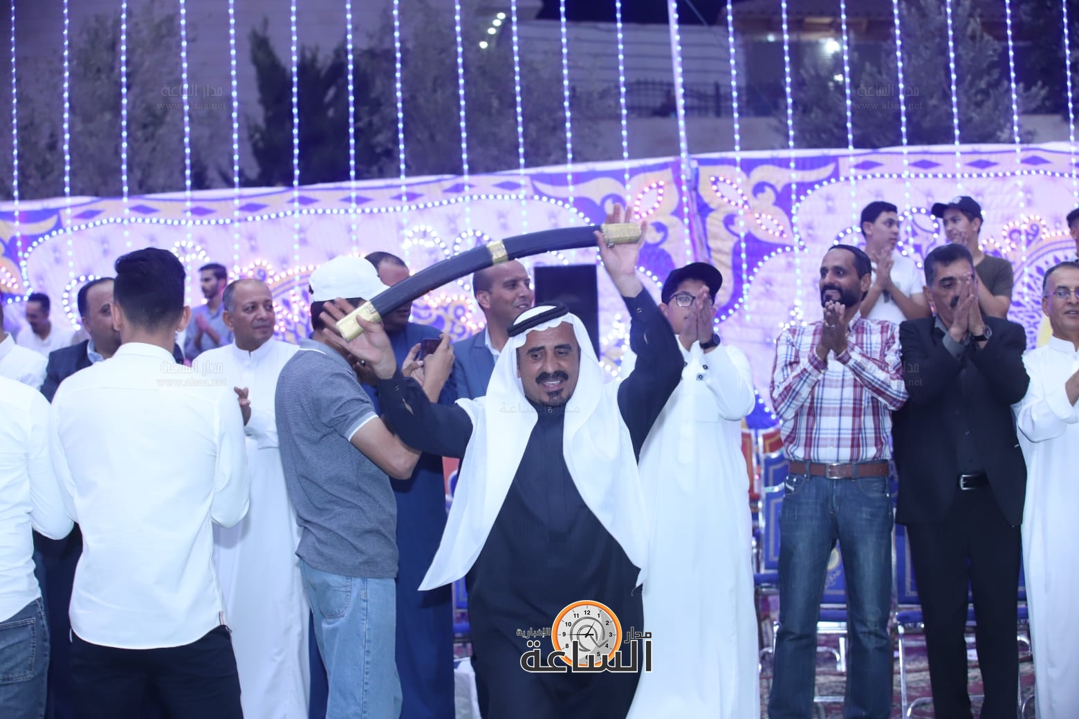 Madar Al-Saa Images 0.6537462677498418