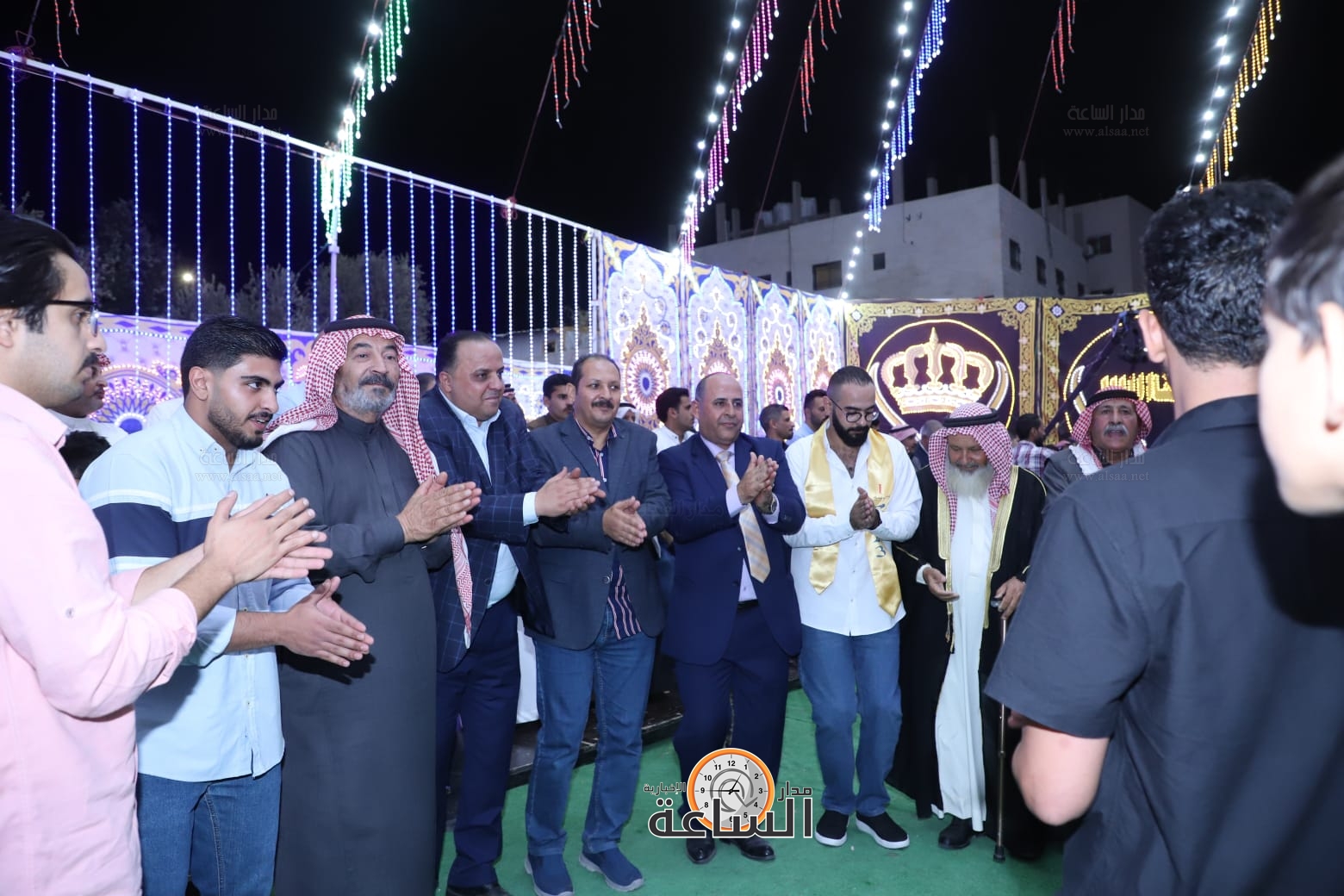 Madar Al-Saa Images 0.8420210341596972