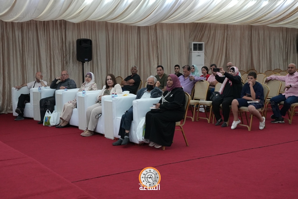 Madar Al-Saa Images 0.4580728111552077