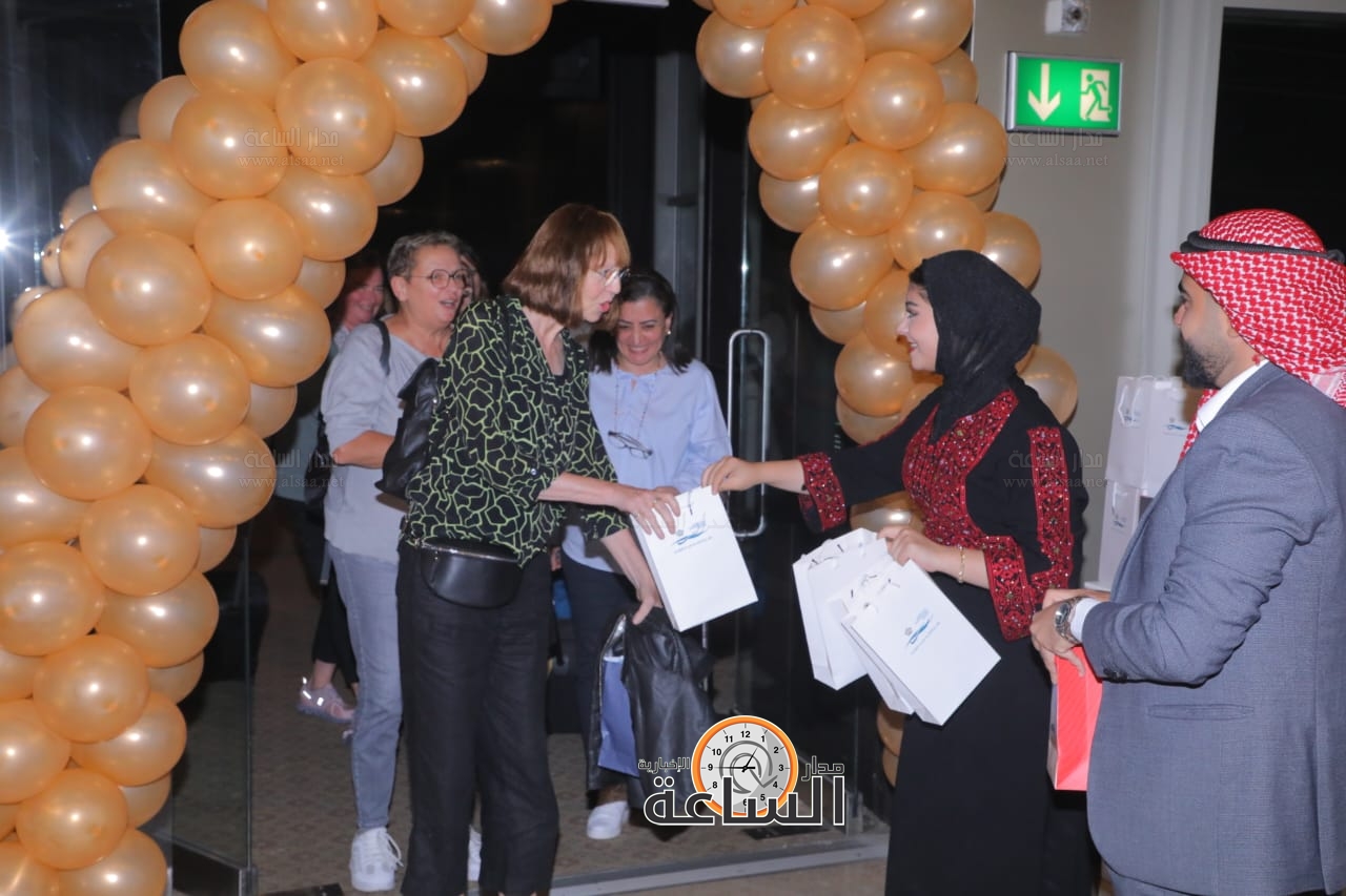 Madar Al-Saa Images 0.5831292707768208