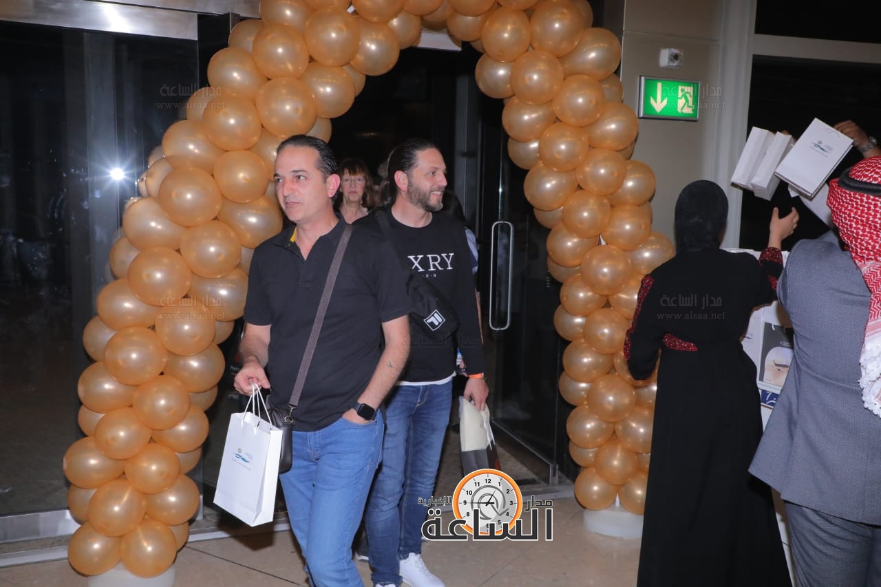 Madar Al-Saa Images 0.30472703344732