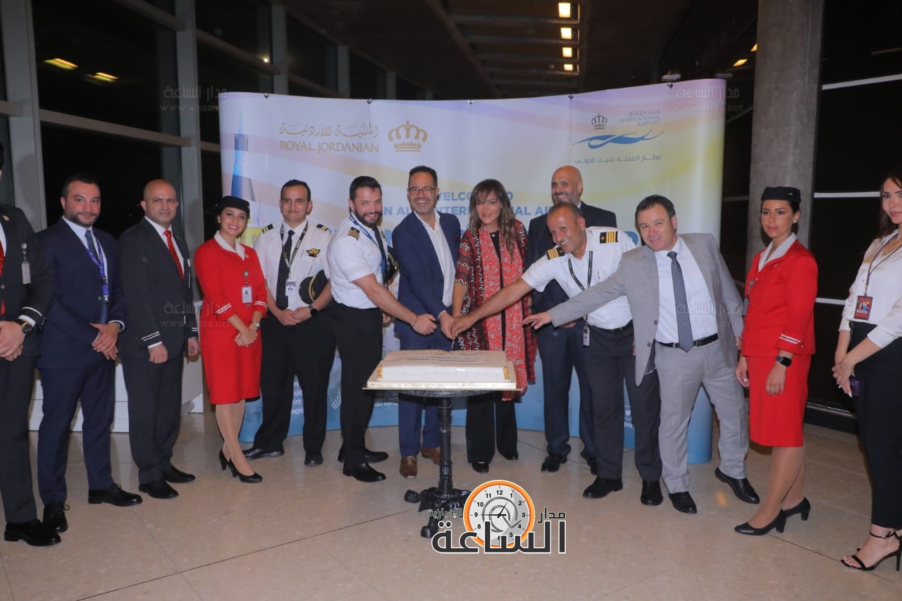 Madar Al-Saa Images 0.24717462663990541